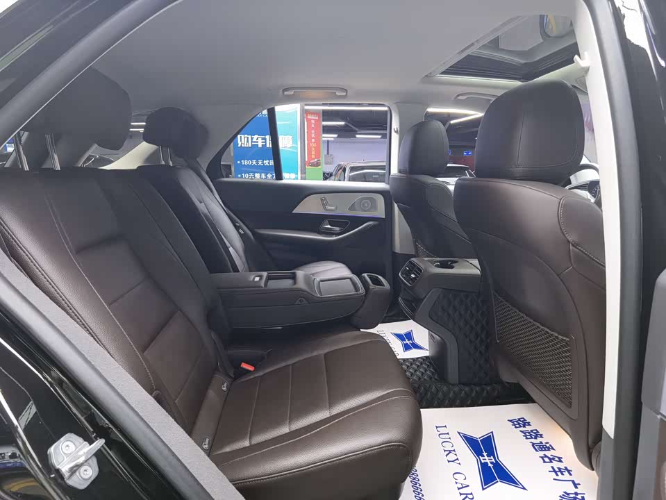 Mercedes-Benz GLE Mercedes-Benz GLE