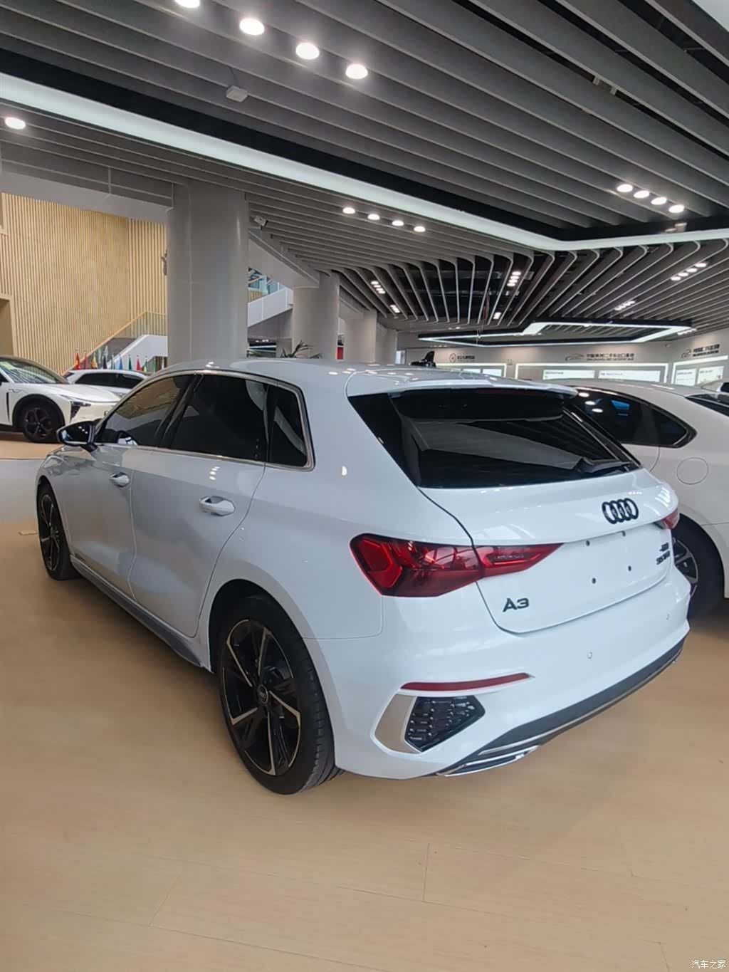 Audi A3, 2023 все фото