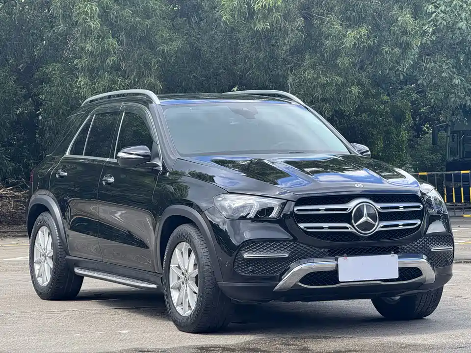 Mercedes-Benz GLE Mercedes-Benz GLE