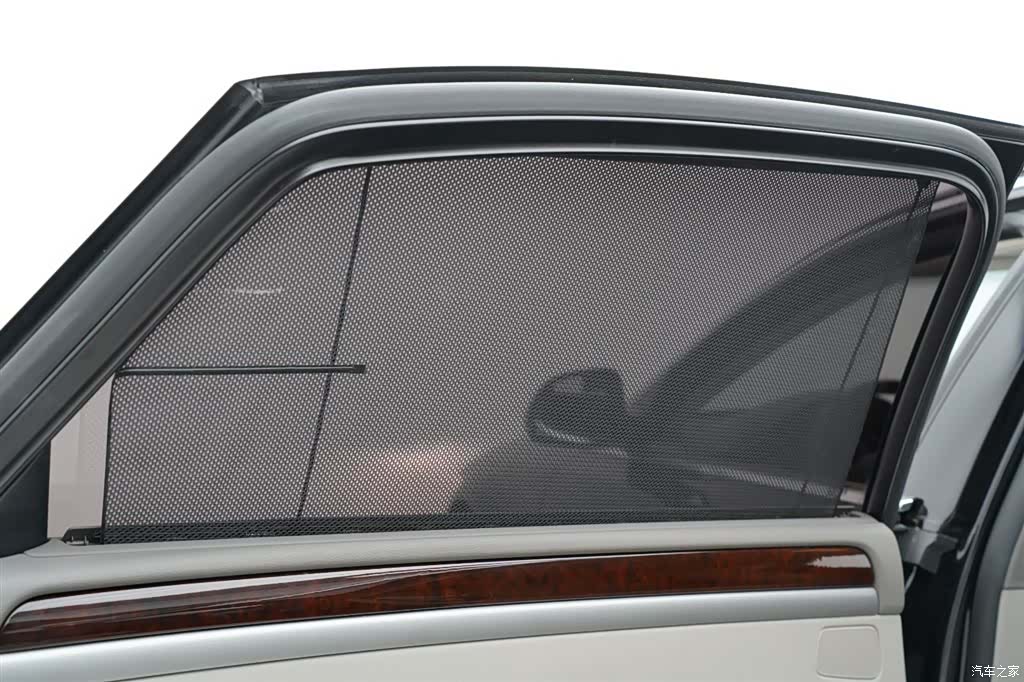Audi A8L, 2010 11