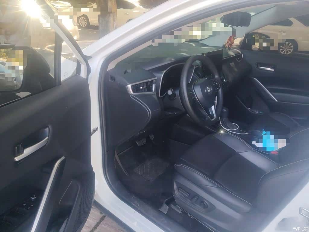 Toyota Frontlander, 2023 14