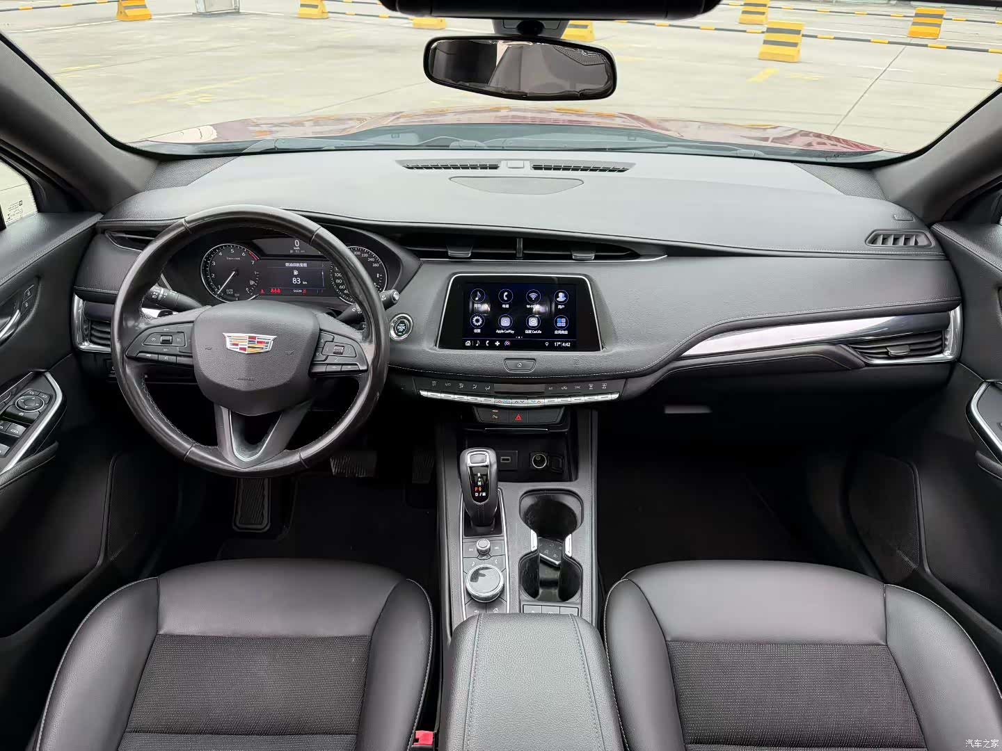 Cadillac XT4, 2019 все фото