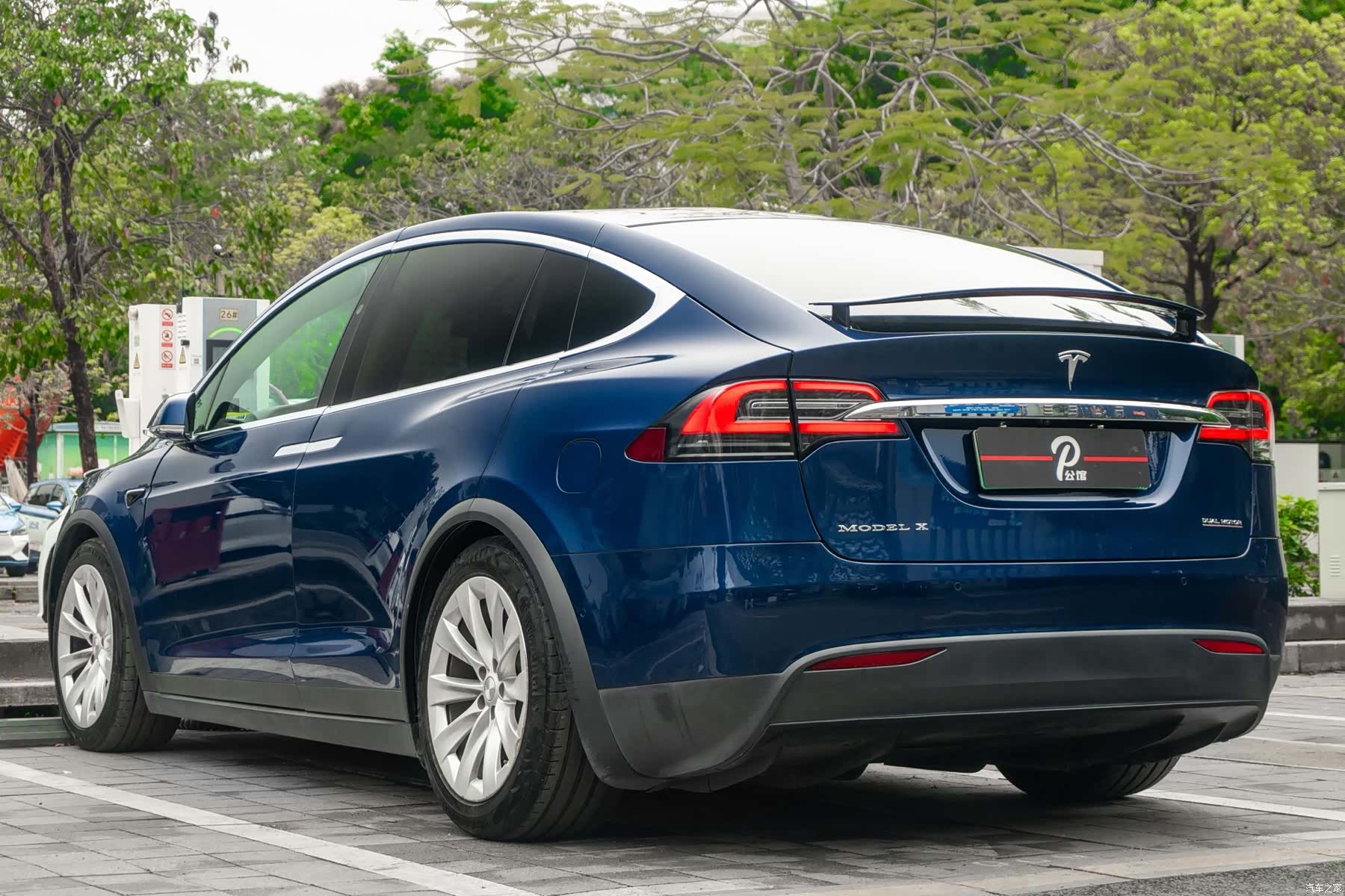 Tesla Model X, 2019 6