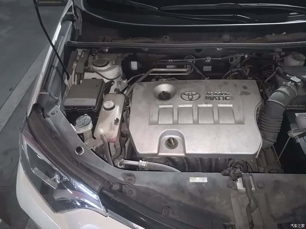 Toyota RAV4, 2019 21