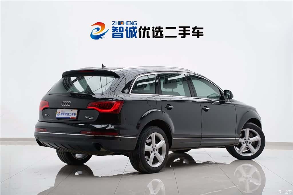 Audi Q7, 2012 все фото