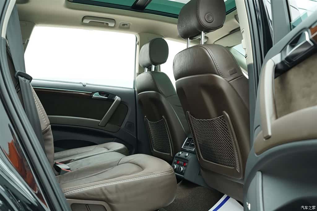 Audi Q7, 2012 23