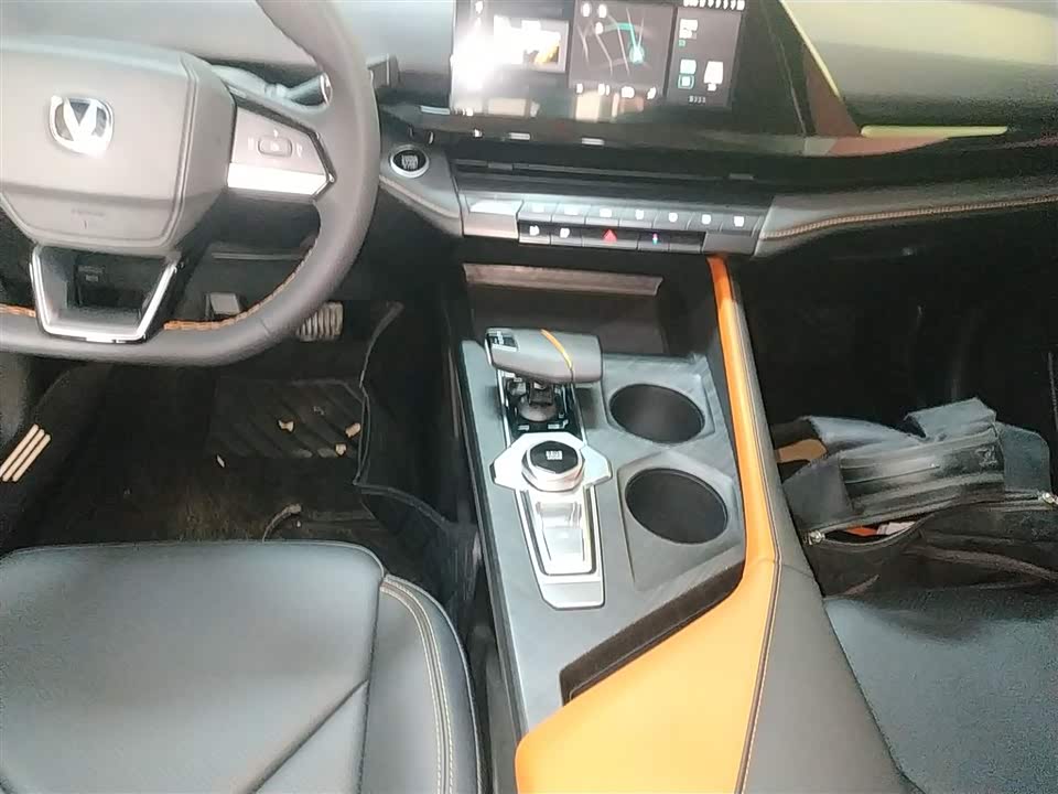 Changan UNI-V Smart iDD