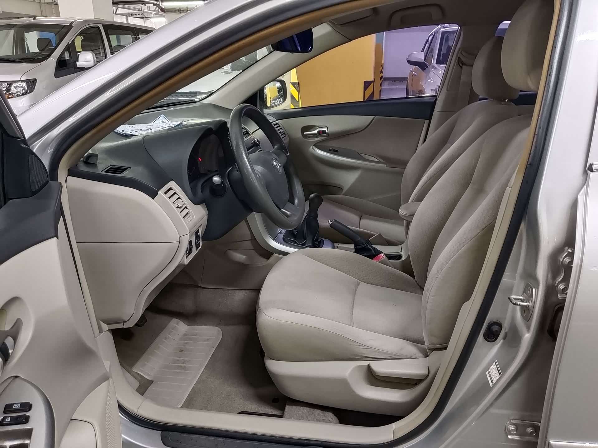 Toyota Corolla, 2012 7