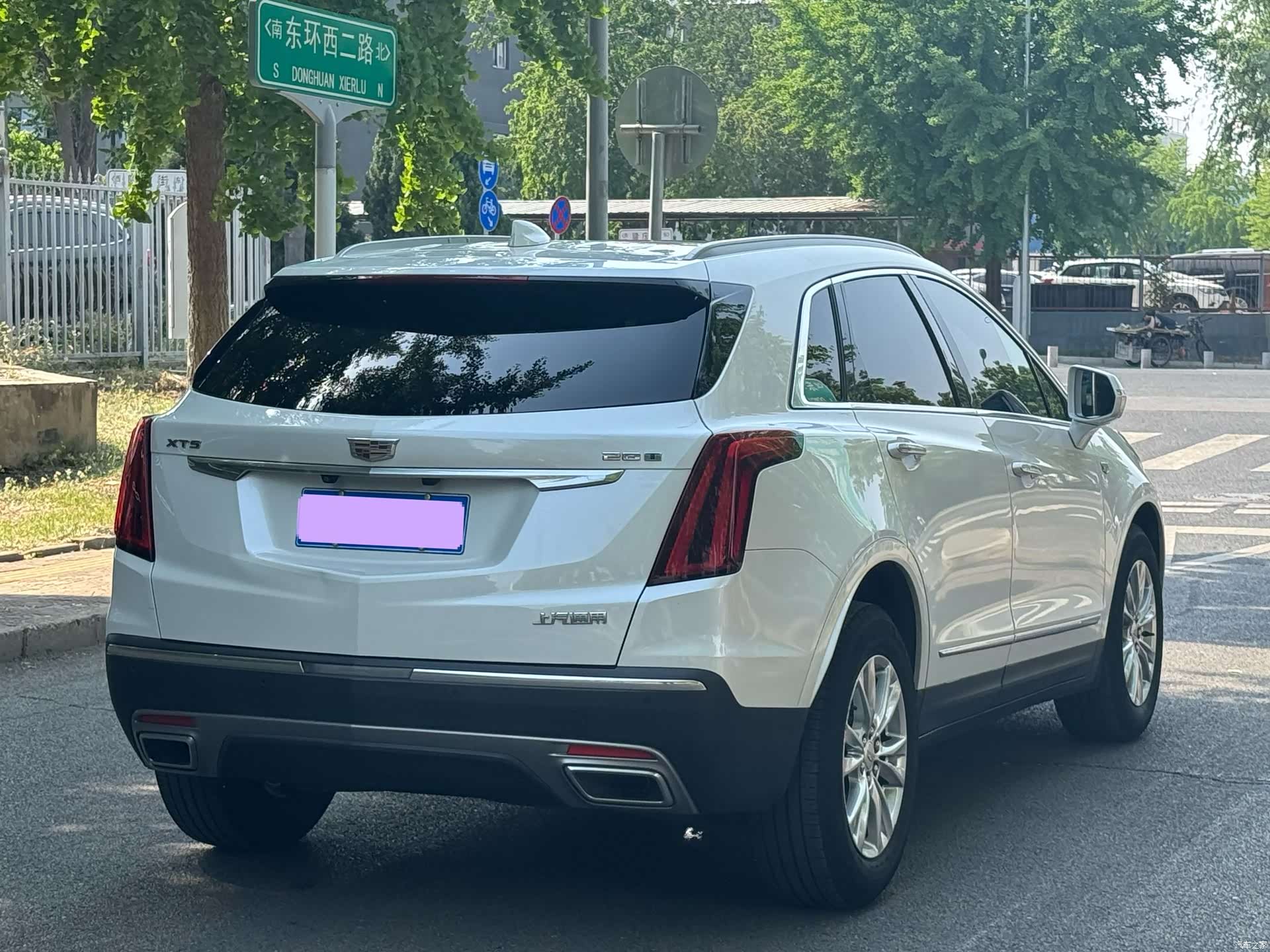 Cadillac XT5, 2022 все фото