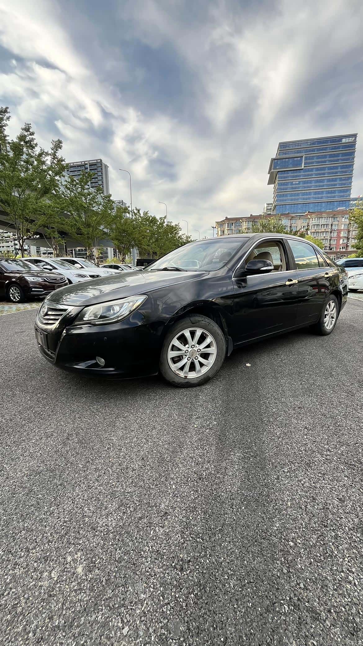 BYD G6, 2015 1