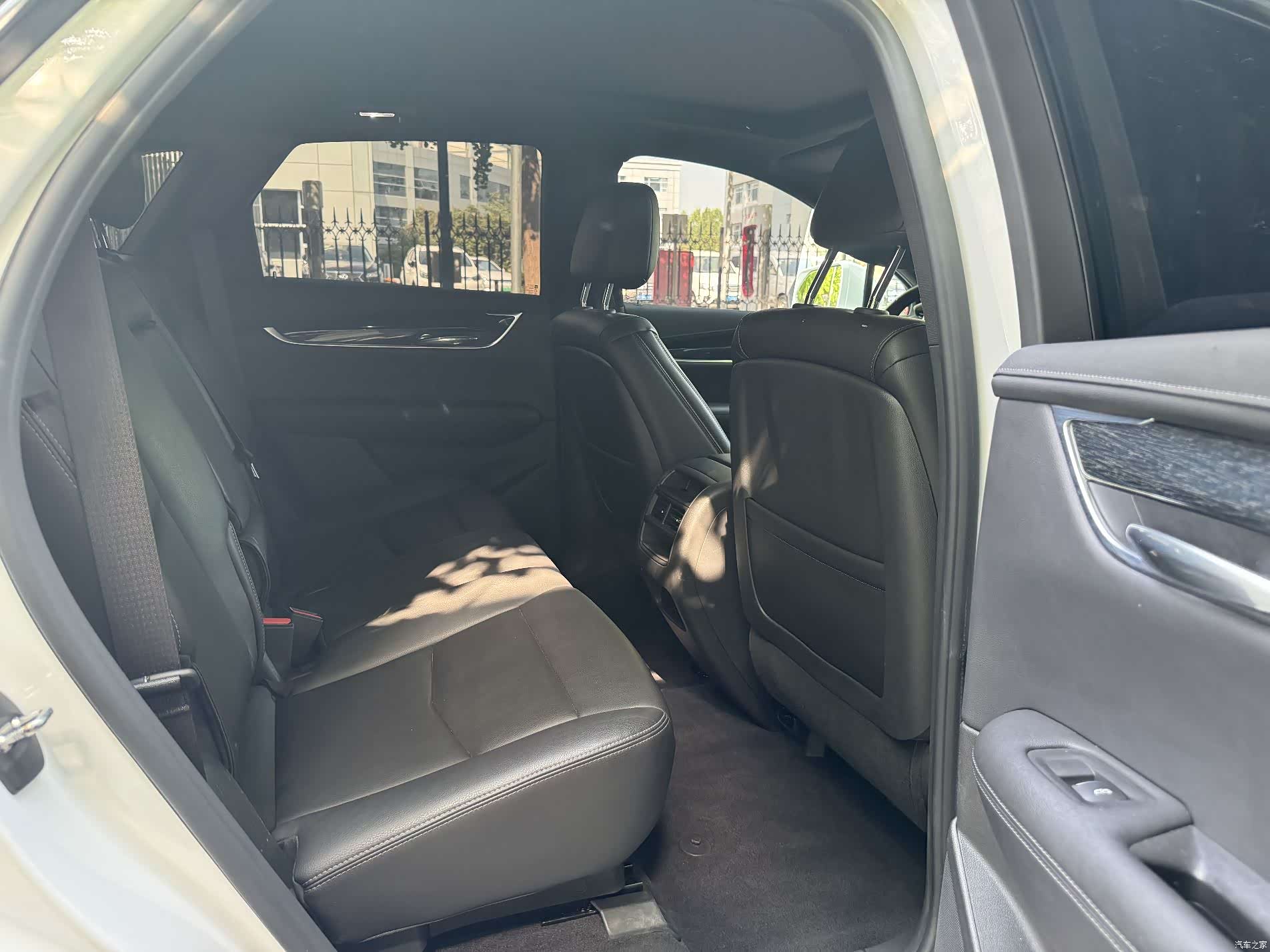 Cadillac XT5, 2022 22