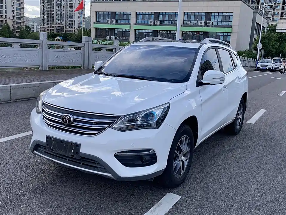 BYD Song