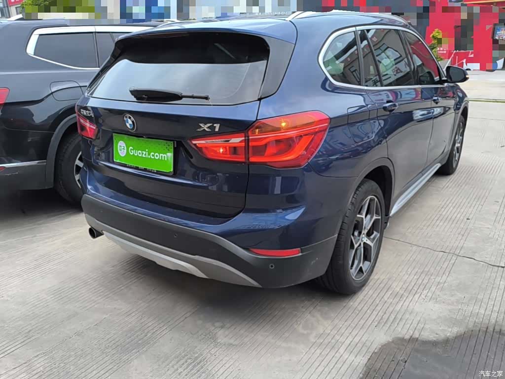 BMW X1, 2018 все фото