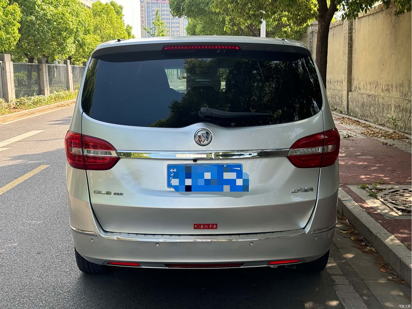 Buick GL8, 2017 4