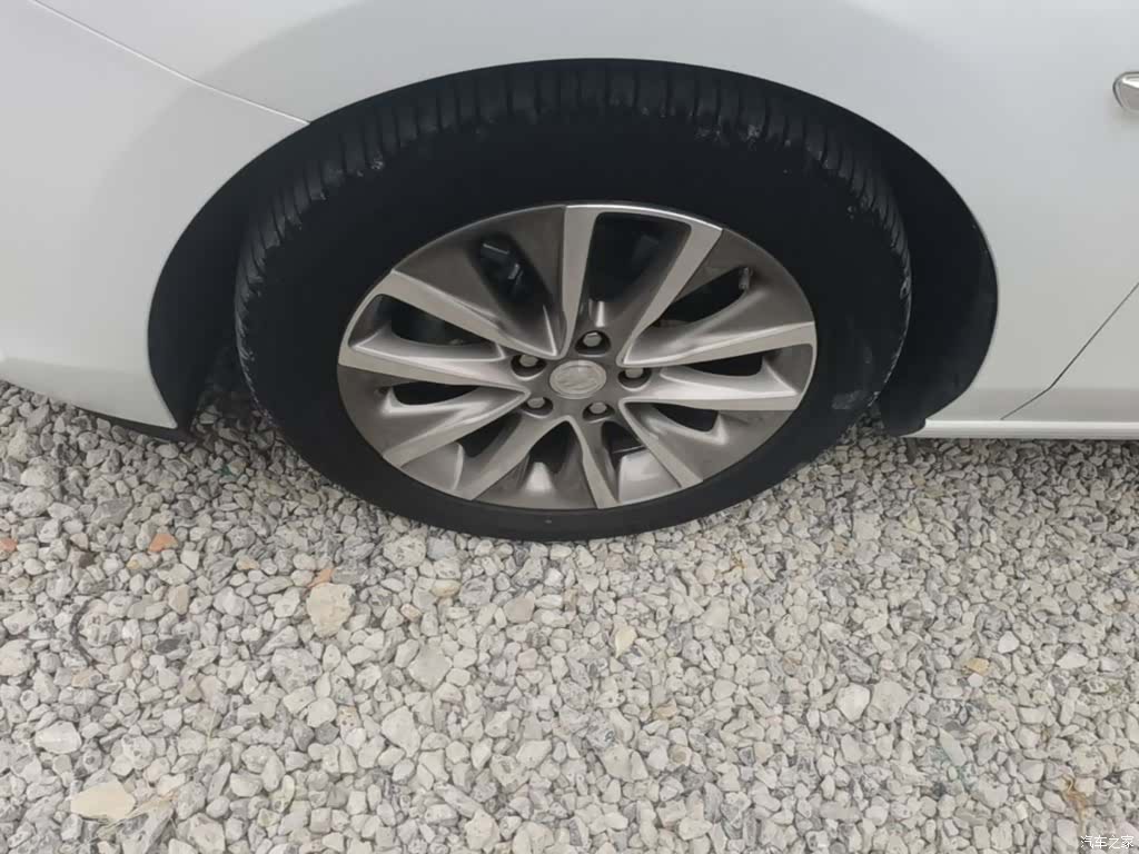 Buick GL6, 2022 23