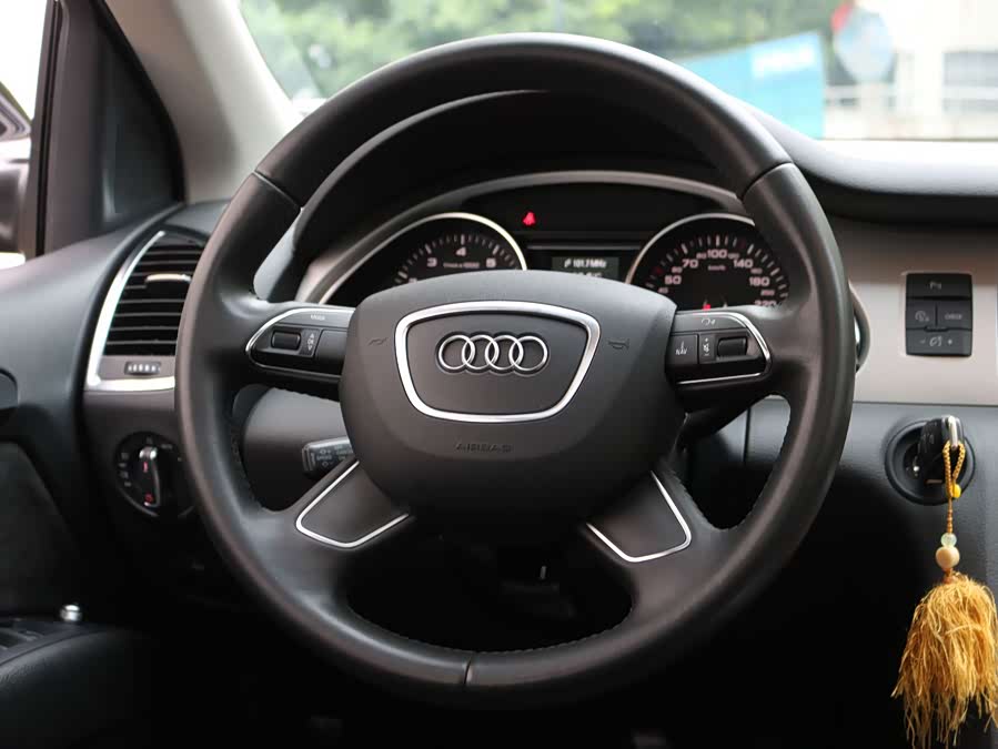 Audi Q7 2016, фото 19