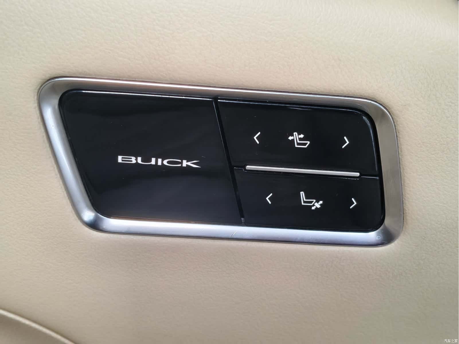 Buick GL8, 2022 12