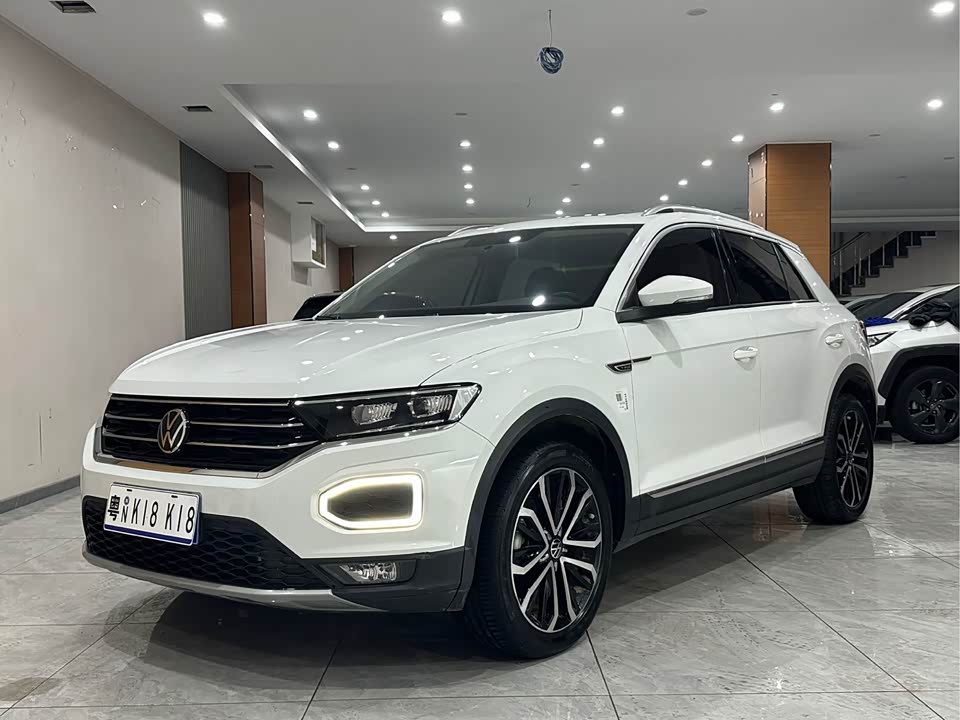 Volkswagen T-ROC exploring Songs
