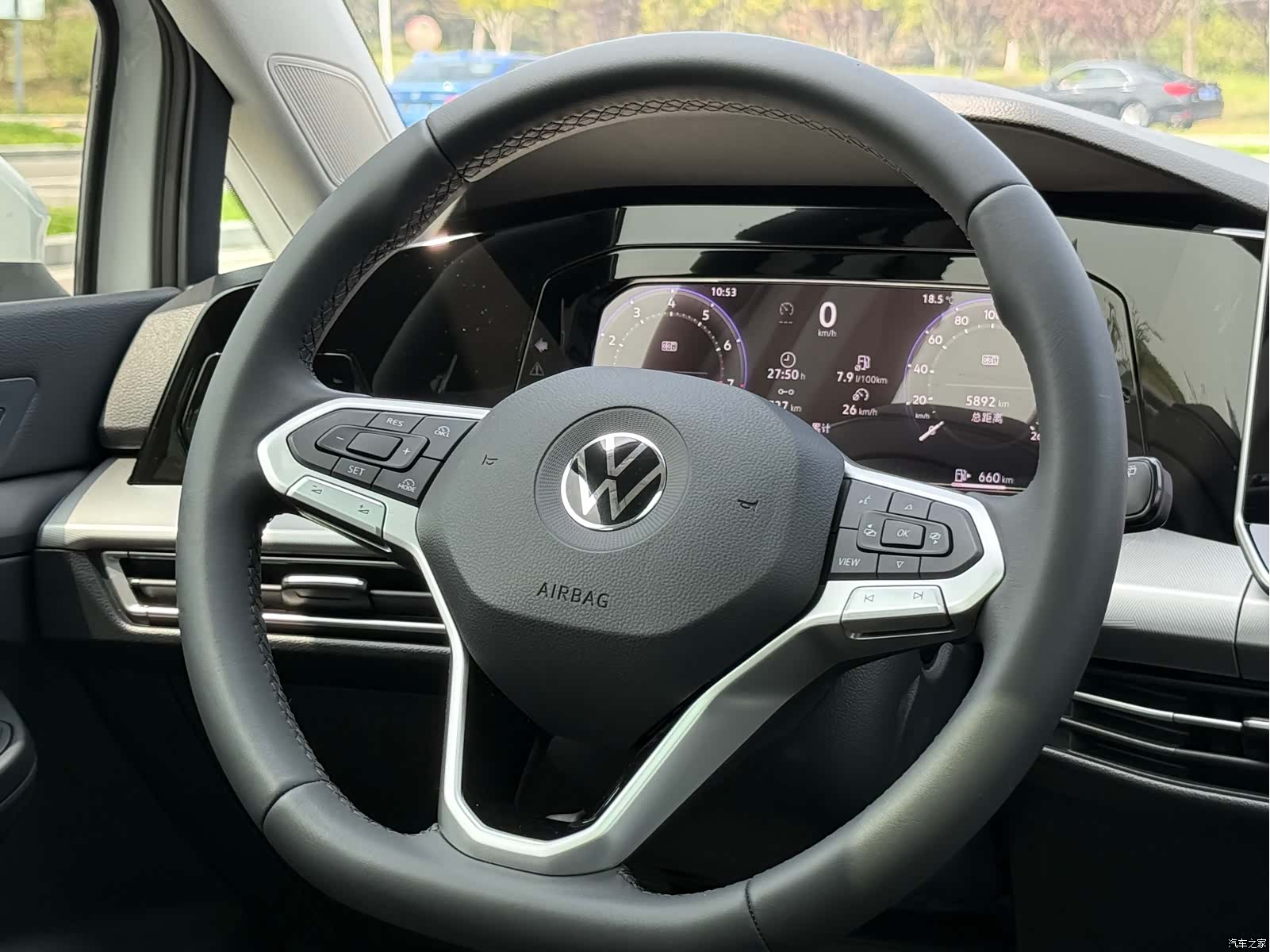 Volkswagen Golf, 2025 13