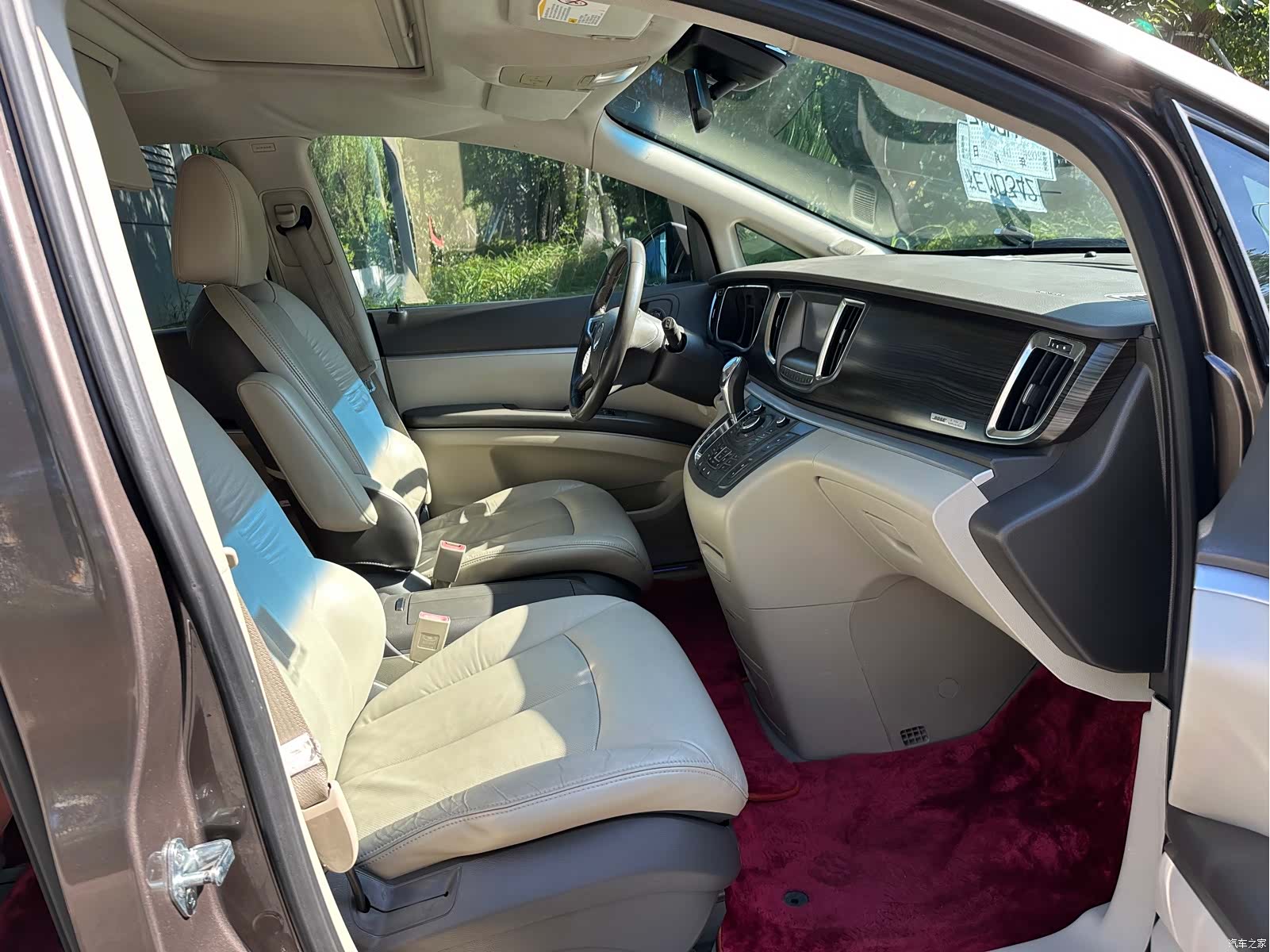 Buick GL8, 2013 12
