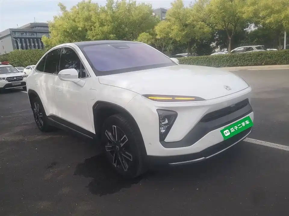 NIO EC6