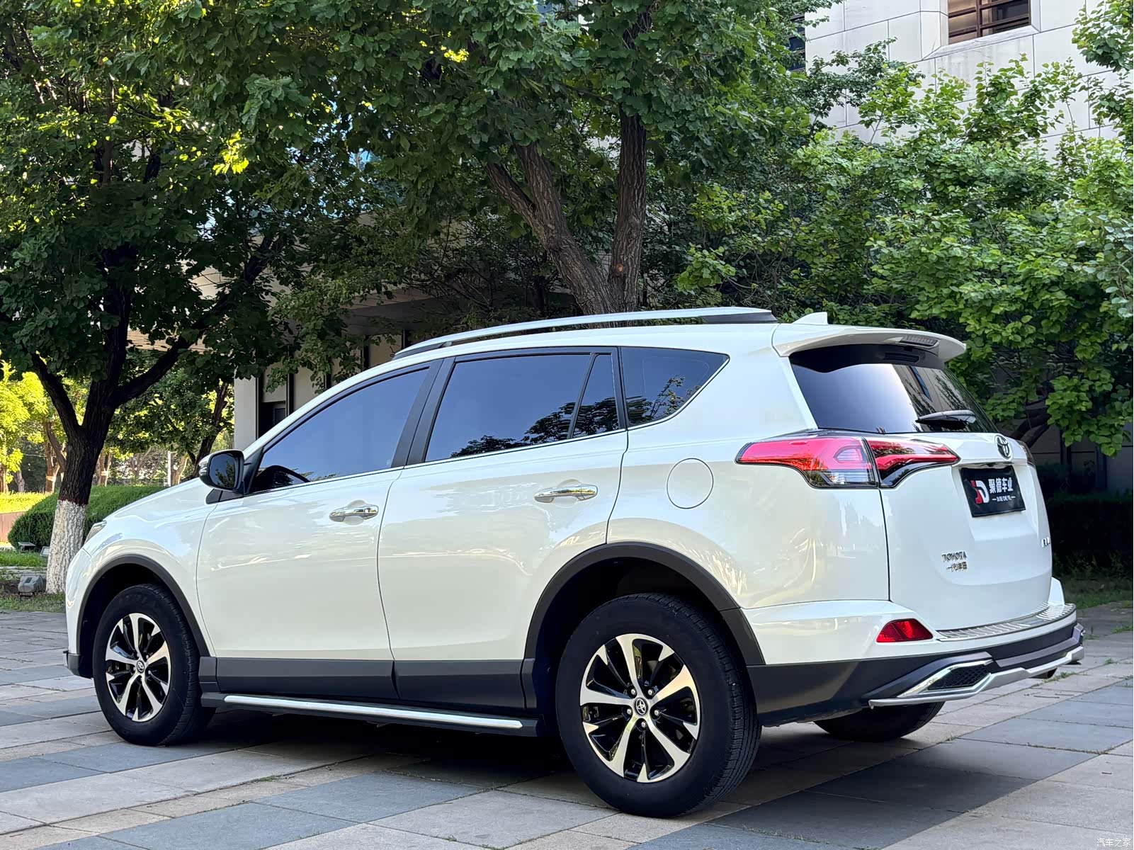 Toyota RAV4, 2018 6