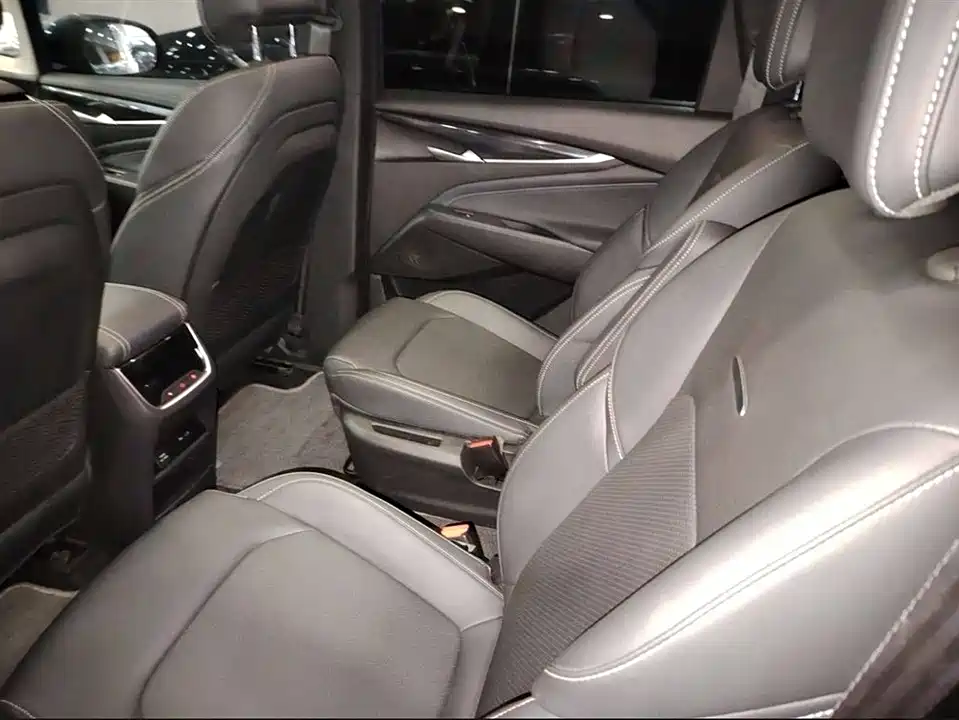 MAXUS Chase G50