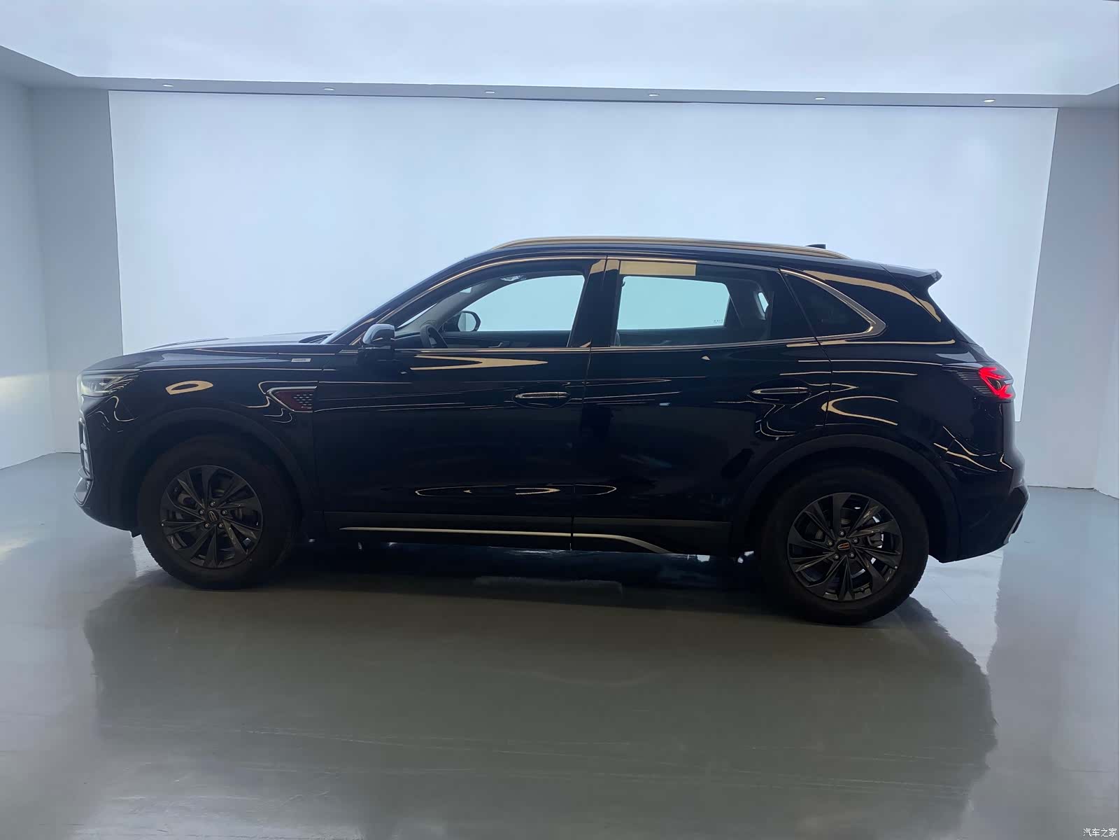 Hongqi HS5, 2026 4
