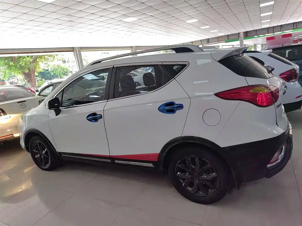 JAC Ruifeng S3