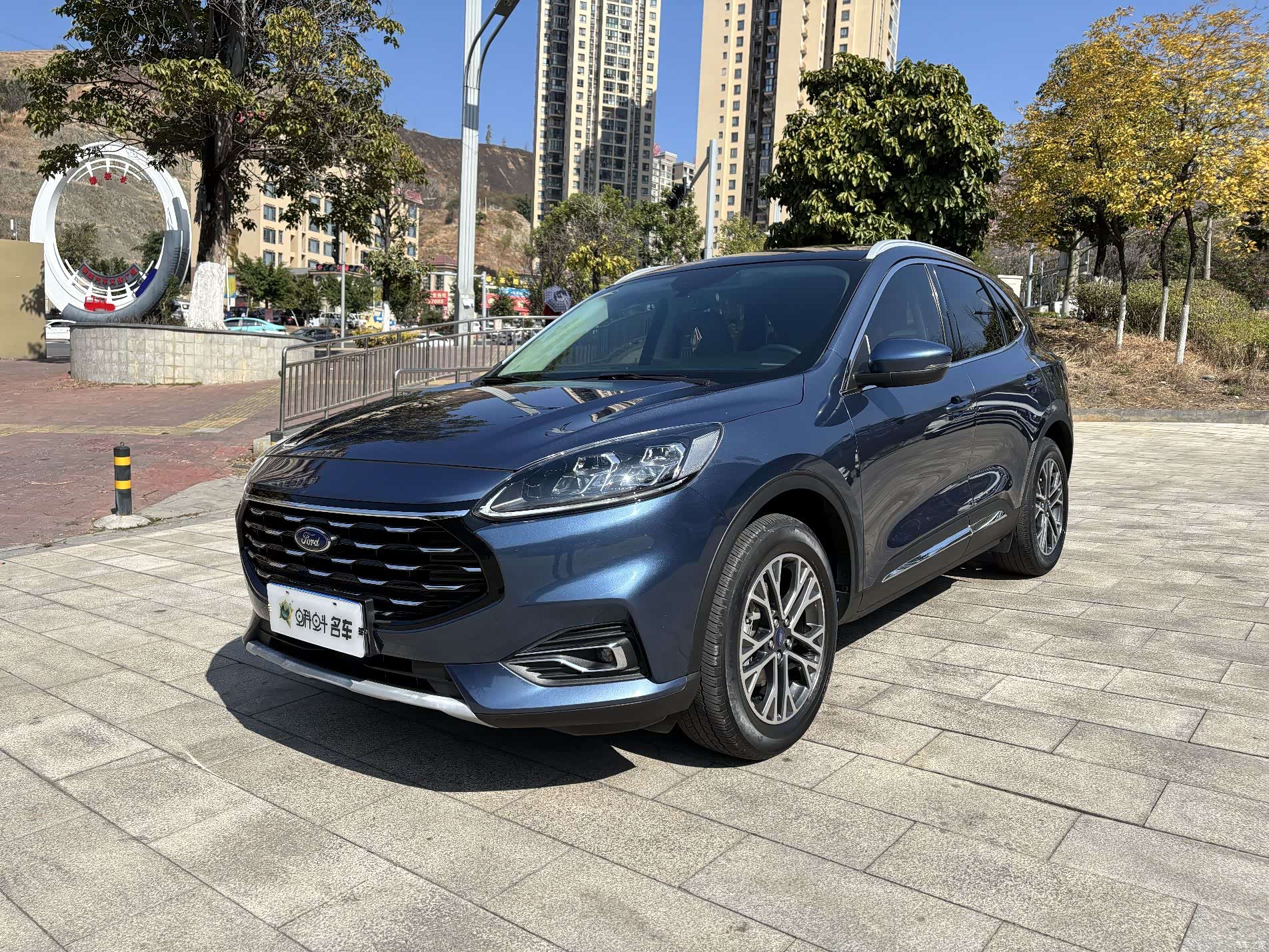 Ford Escape, 2021 1