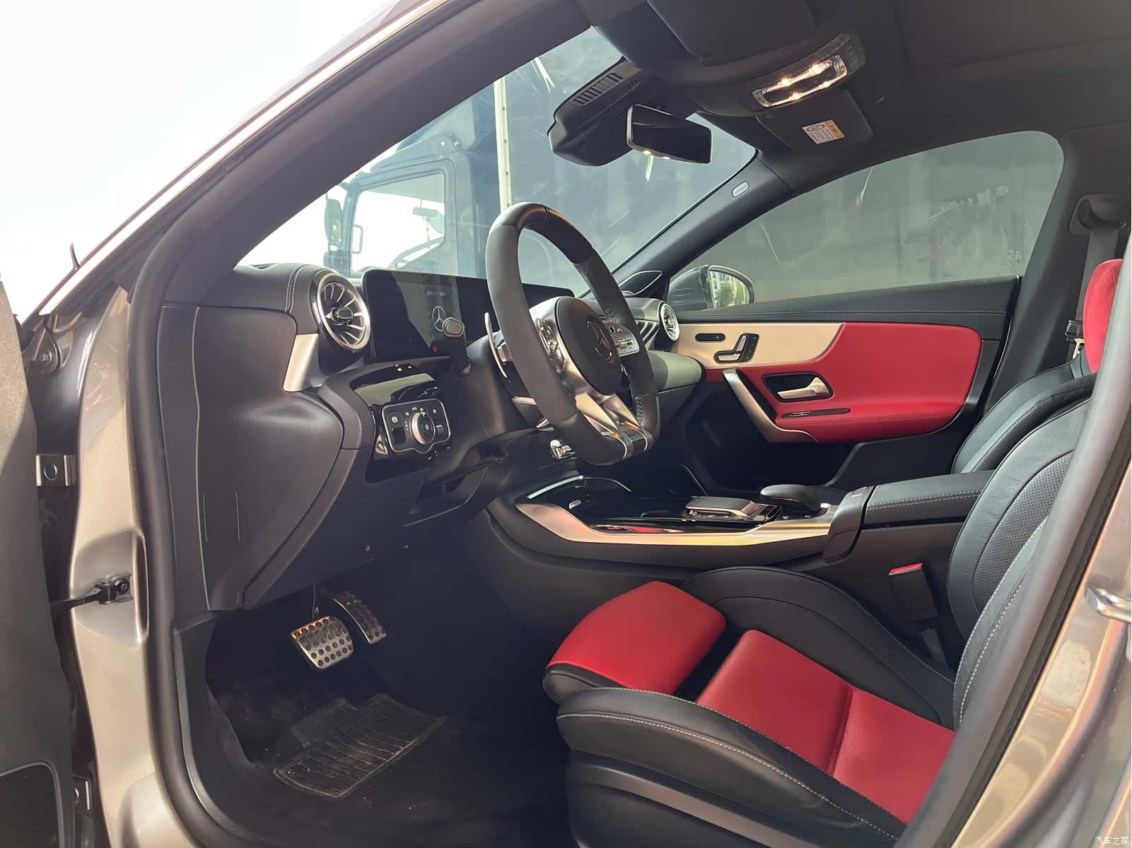 Mercedes-Benz CLA, 2022 11