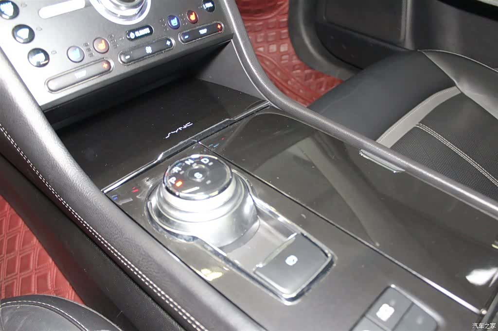 Ford Taurus, 2018 11