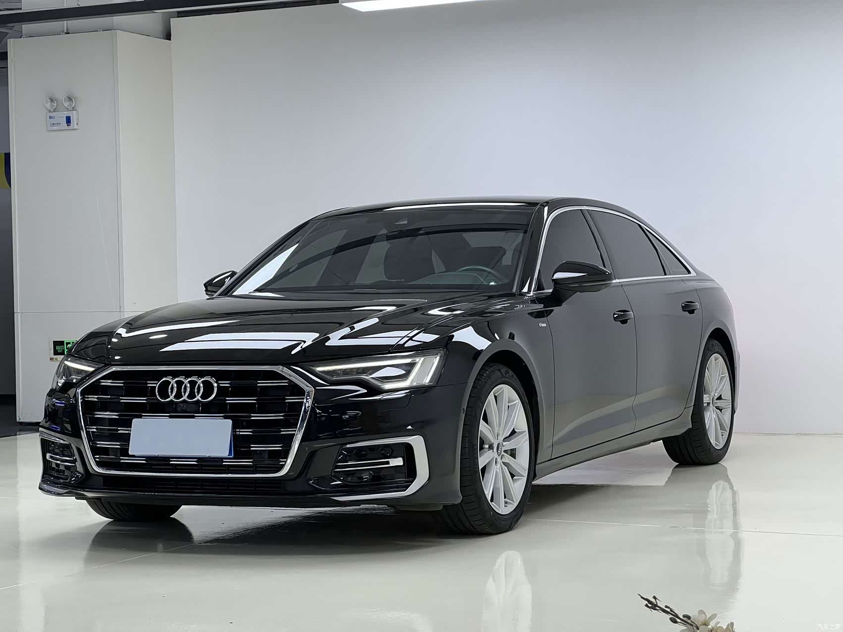 Audi A6L, 2024 1