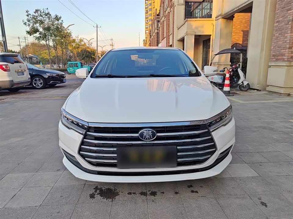 BYD Qin