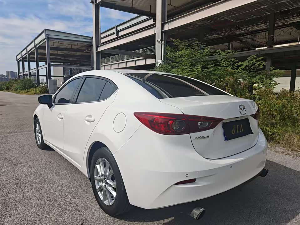Mazda 3 Angkesaila