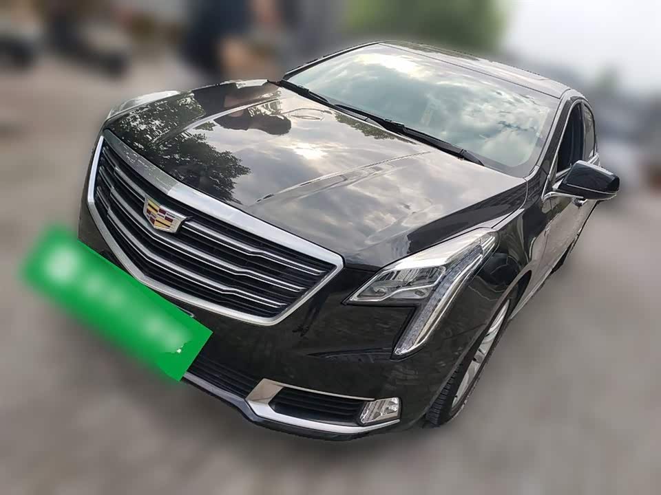 Cadillac XTS
