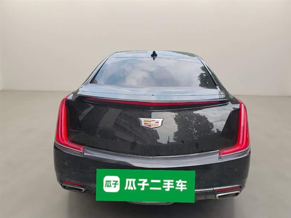 Cadillac XTS