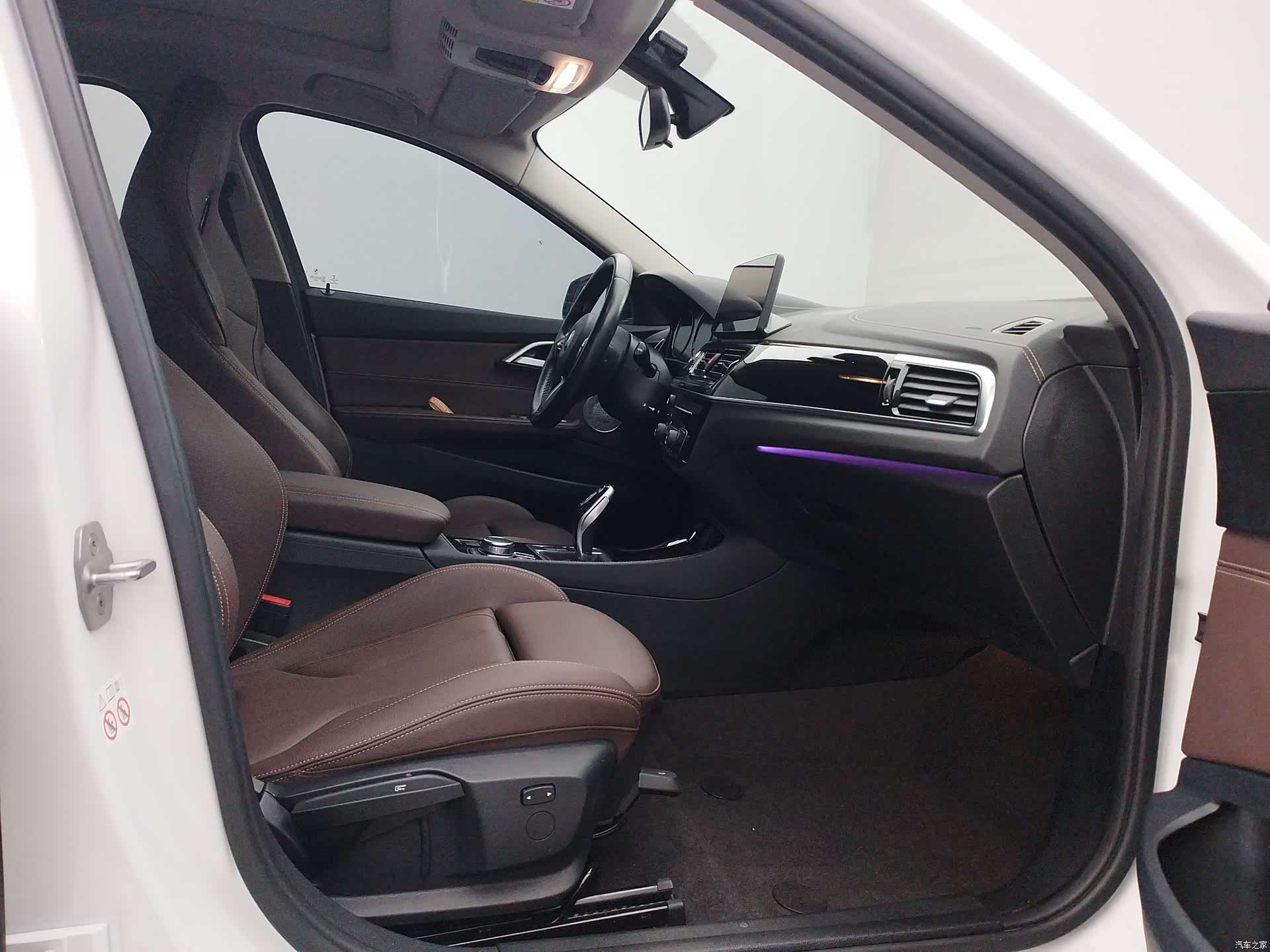BMW 1 Series, 2023 13