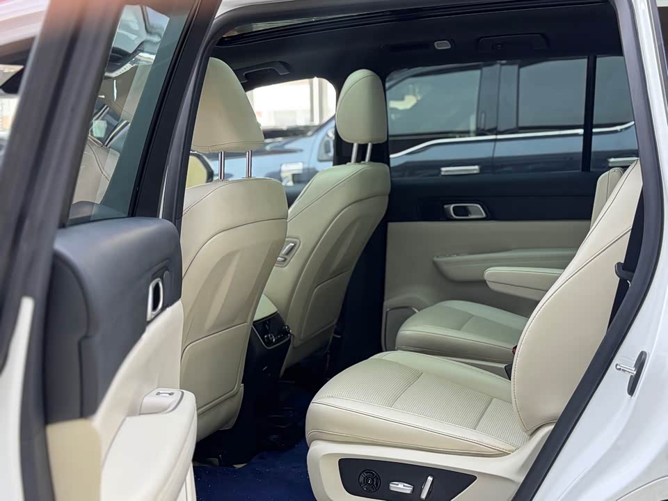 Li Auto Ideal ONE