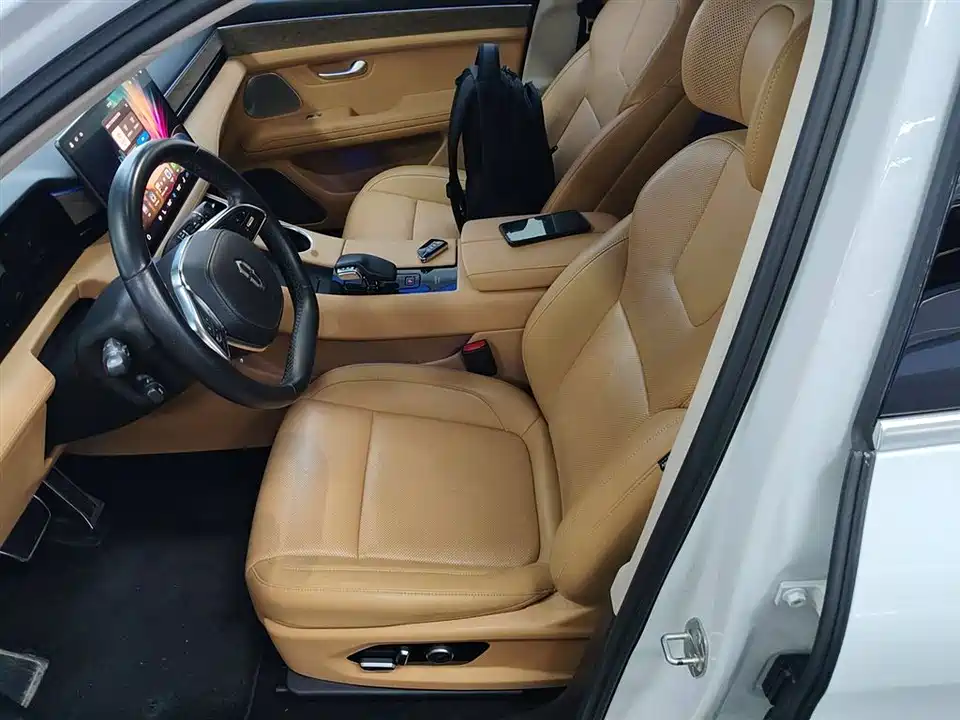 HarmonyOS Ask the world M5