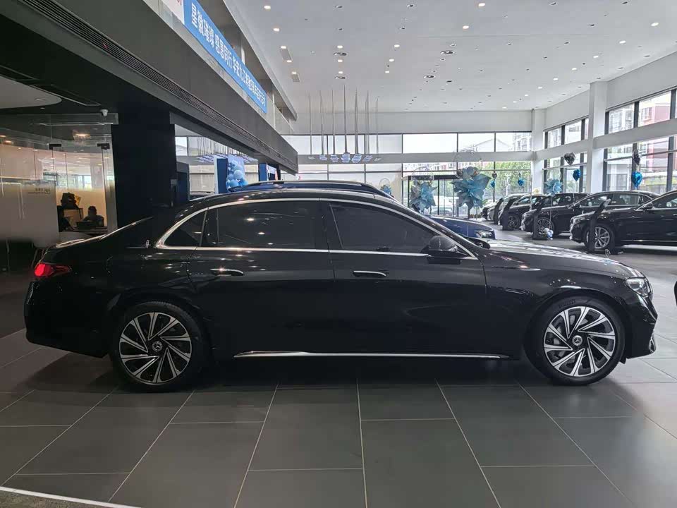 Mercedes-Benz E-class Mercedes-Benz E-class