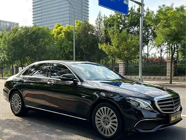 Mercedes-Benz E-Class, 2020 года фото 3