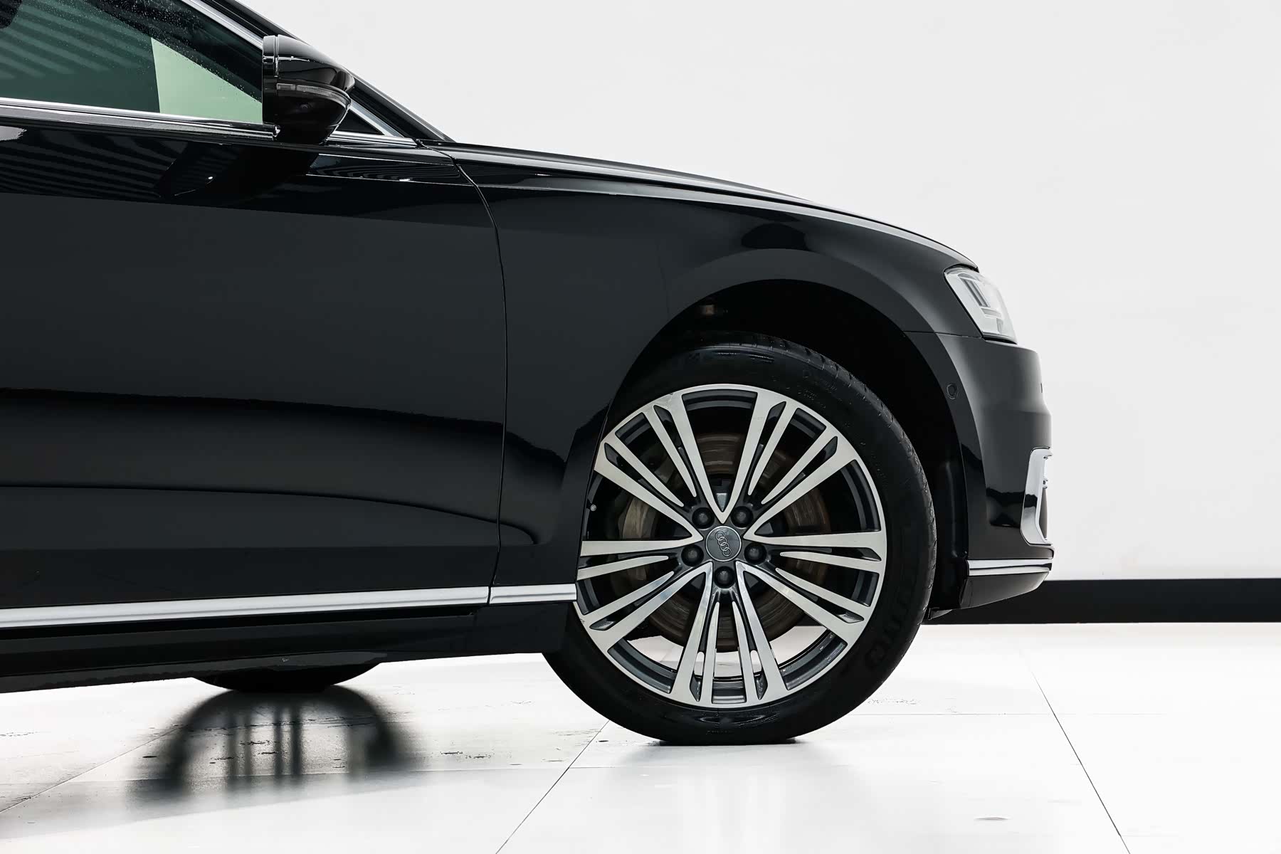 Audi A8L, 2019 24