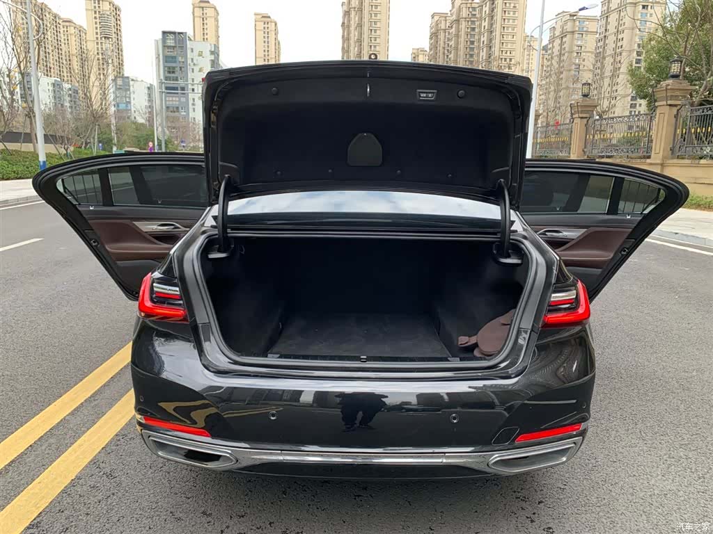 BMW 7 Series, 2021 8
