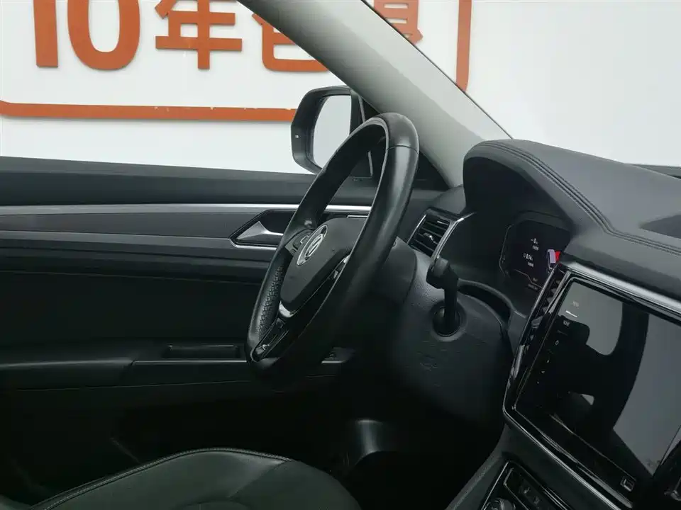 Volkswagen Tourang