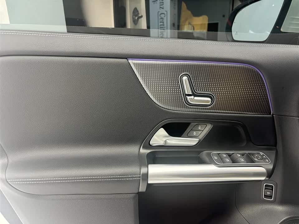 Mercedes-Benz EQA Mercedes-Benz EQA