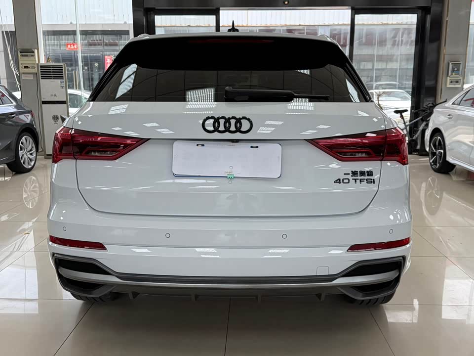 Audi Q3 Audi Q3