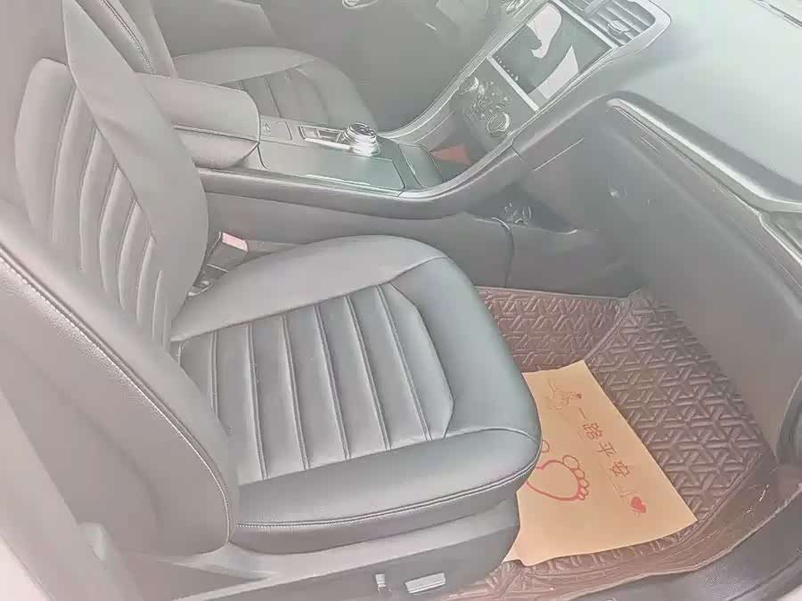 Ford Mondeo 2018, фото 11
