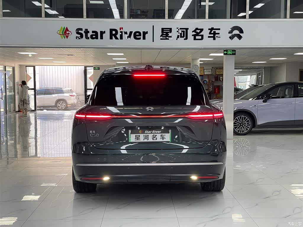 NIO ES8, 2023 6