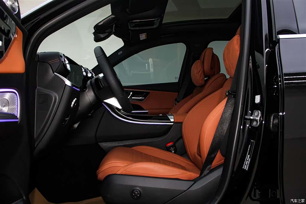 Mercedes-Benz GLC, 2025 24